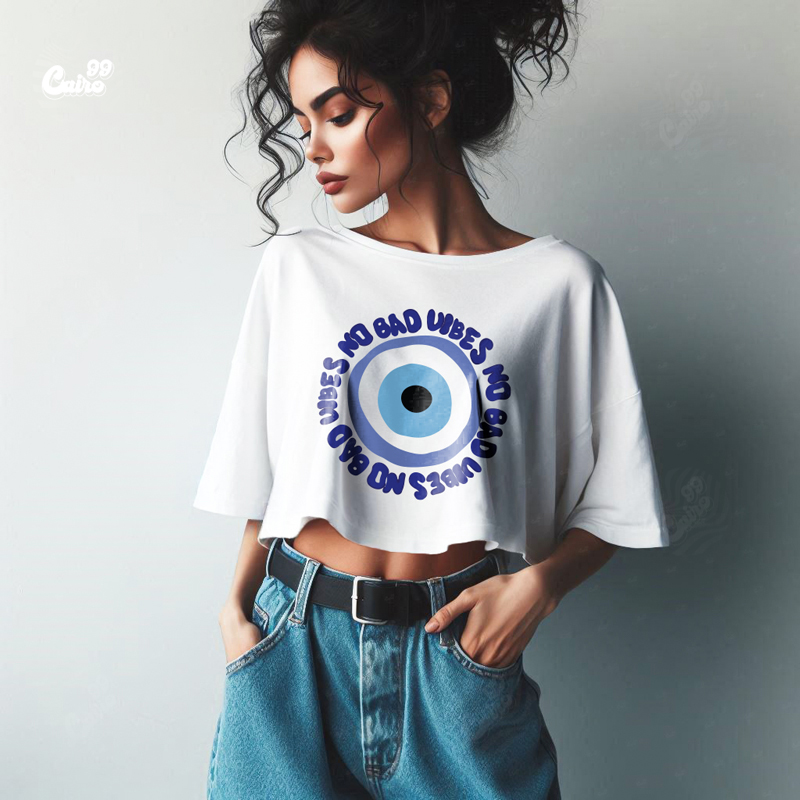 No Bad Vibes كروب توب اوفر سايز قطن باللون الأبيض