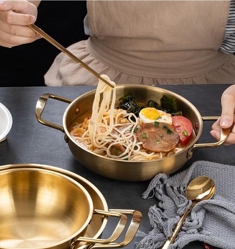طاسة ذهبي لعمل الطعام وتقديمه كالمطاعم 26 سم
