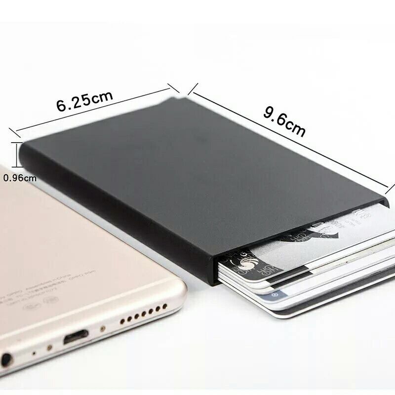 محفظة كروت معدن