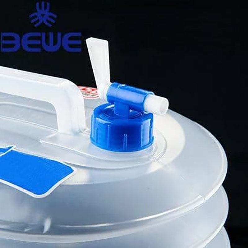 جركن مياه بحنفية قابل للطي وللتمديد للرحلات والبحر والتخييم والسيارة 5 لتر