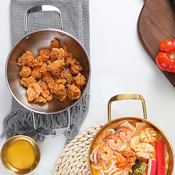 طاسة لتسوية وتقديم الطعام من الفولاذ مطلي باللون الذهبي 18 سم