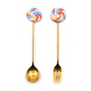 طقم معالق وشوك لولي بوب 4 قطع استانليس مطلي باللون الذهبي