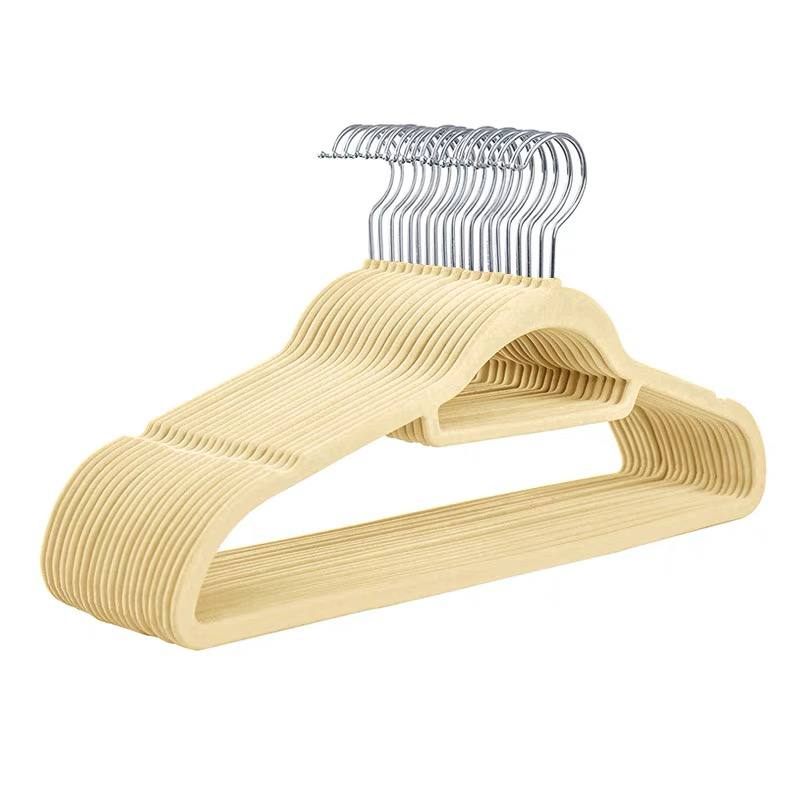 شماعة ملابس قطيفة للحفاظ علي الملابس 5 قطع