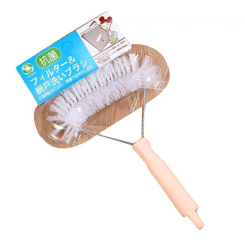 فرشة تنظيف الشيش وسلك الشبابيك والاركان والزوايا من التراب بيد بلاستيك