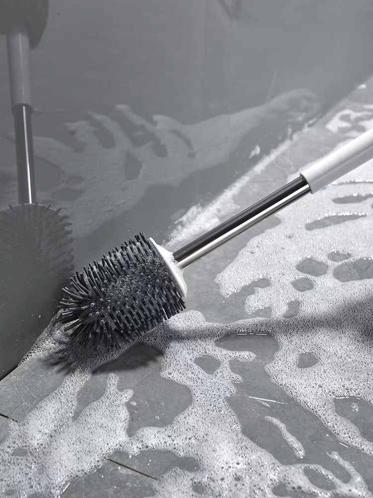 فرشة تنظيف تواليت سيليكون بحامل لزق دبل فيس قوي بدرج لتجميع المياه للحفاظ علي نظافة الحمام