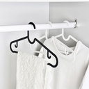 طقم شماعات 6 قطع لتعليق التيشرتات والقمصان والبناطيل من البلاستيك