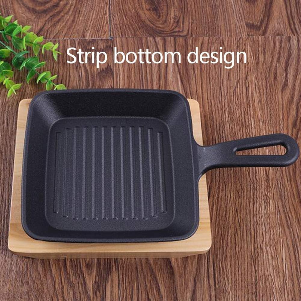 طاسة جريل من الحديد الزهر مقاس 25 غير لاصقة  لشوي الاستيك والبرجر والسوتيه مع صنية خشب للتقديم في العزومات