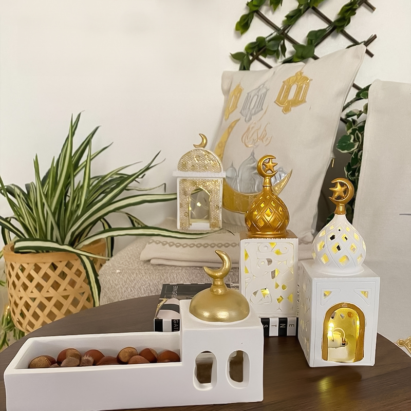 شمعدان علي شكل قبة مسجد و طبق تقديم من الجبس لتغير ديكور البيت و اضافة اجواء رمضان