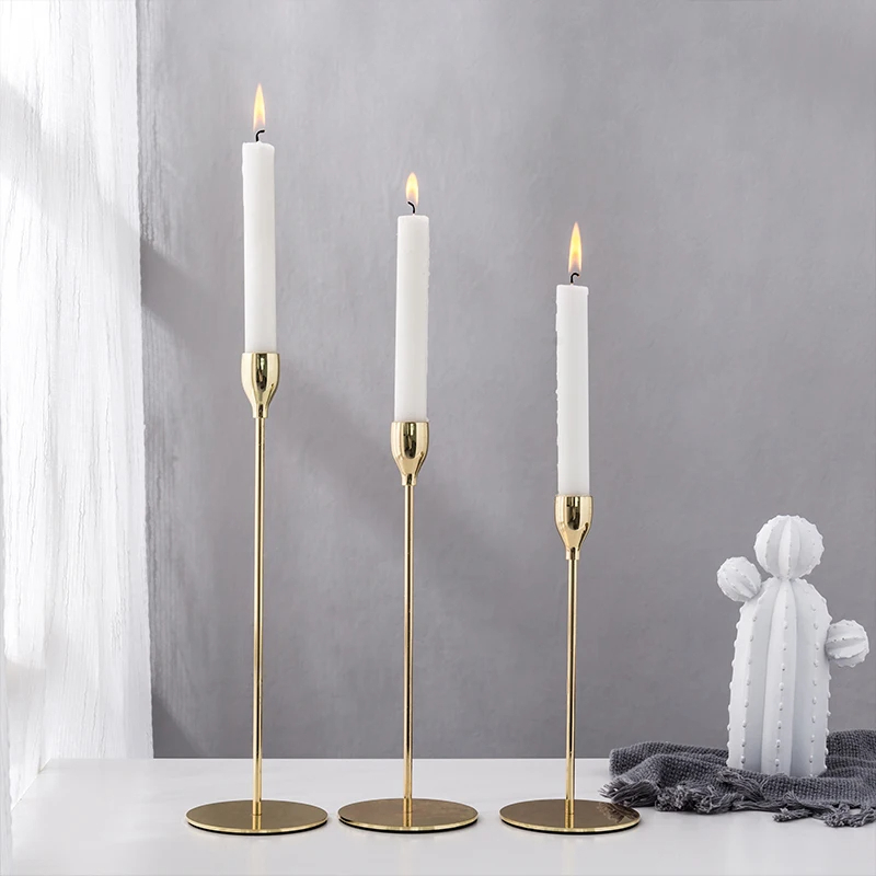 شمعدان معدن 3 مقاسات مختلفة لتغير ديكور البيت بقاعدة لتثبيته بسهولة