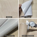 رول استيكر لاصق شكل خشبي لتجديد ديكور المطبخ باللون البيج الفاتح