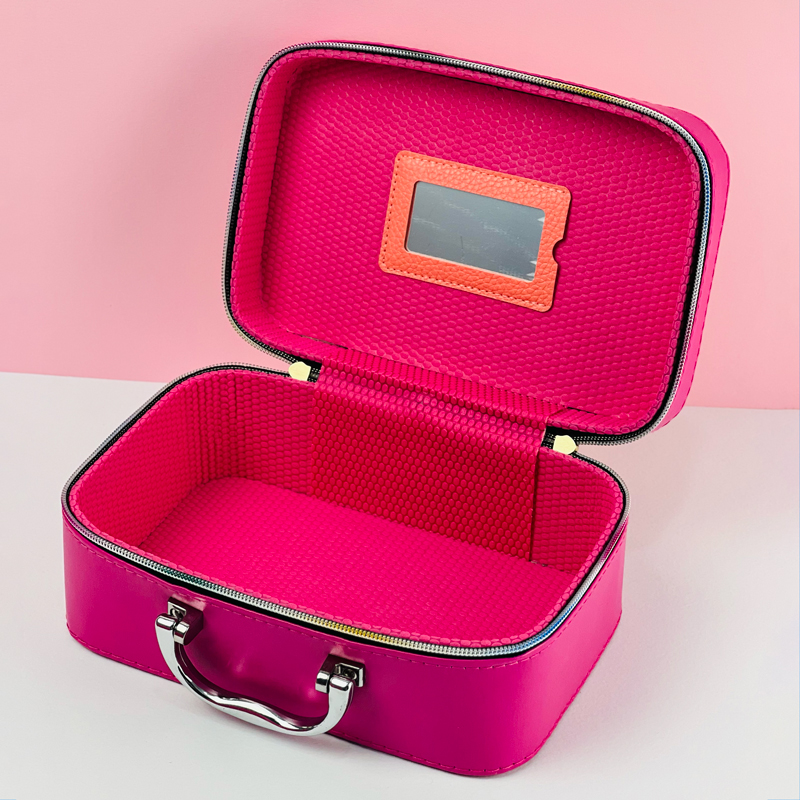 مجموعة شنط منظمة لادوات التجميل من الجلد 3 قطع