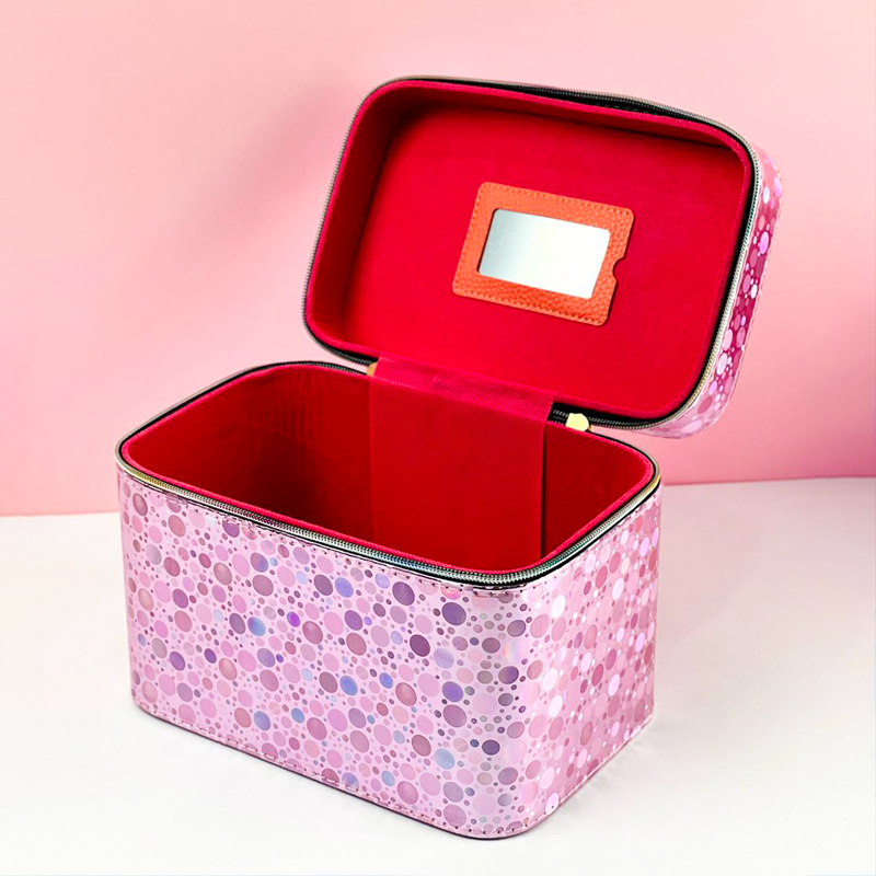 شنط ميكاب 3 قطع لحمل وتنظيم ادوات المكياج مزينة باللون الموف