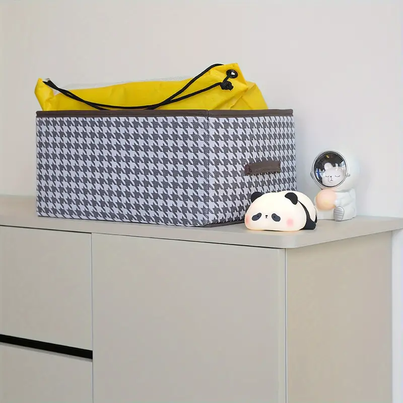 منظم متعدد الاستخدامات للملابس والالعاب بتصميم زجزاج