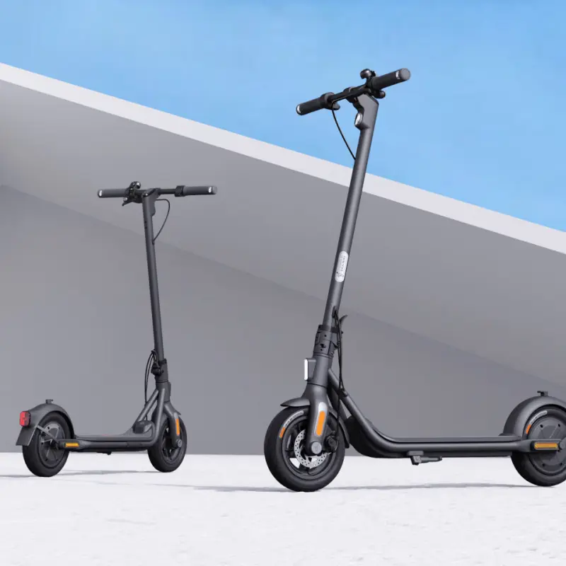 سكوتر كهربائي للتنقل السريع قابل للطي بشاشة ليد وسرعة 30 كم/ساعة