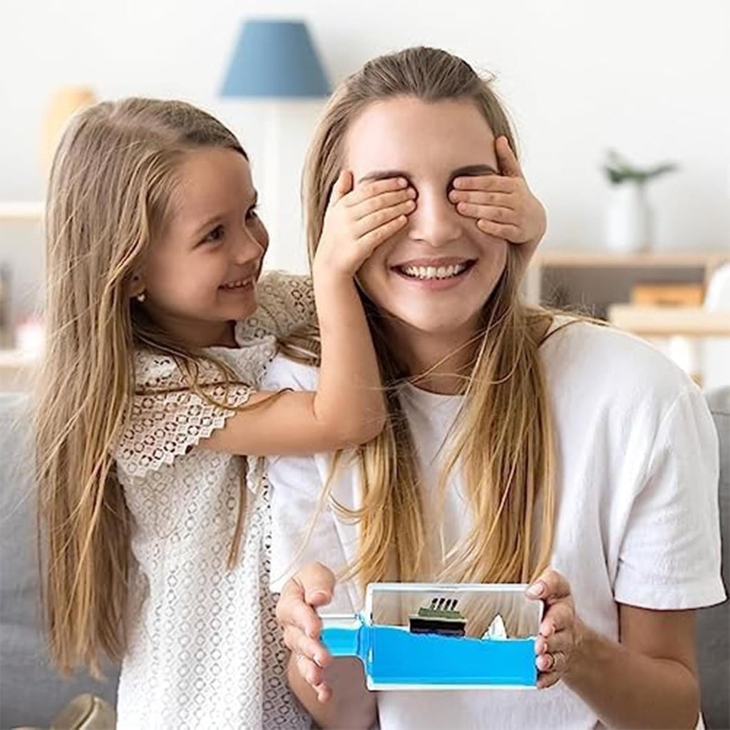 زجاجة ديكور مزينة من الداخل بسفينة بحرية مجسمة لديكور الليفنج وغرف النوم