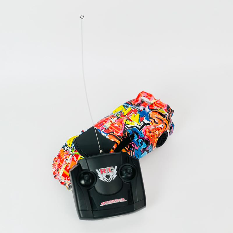 عربية سباق بريموت كنترول للتحكم عن بعد قابلة لاعادة الشحن