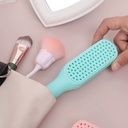 فرشة شعر لفك التشابك ذاتية التنظيف بتصميم قابل للسحب