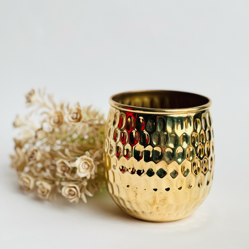 اصيص زرع جولد نحاسي بتصميم مزخرف صناعة يدوية