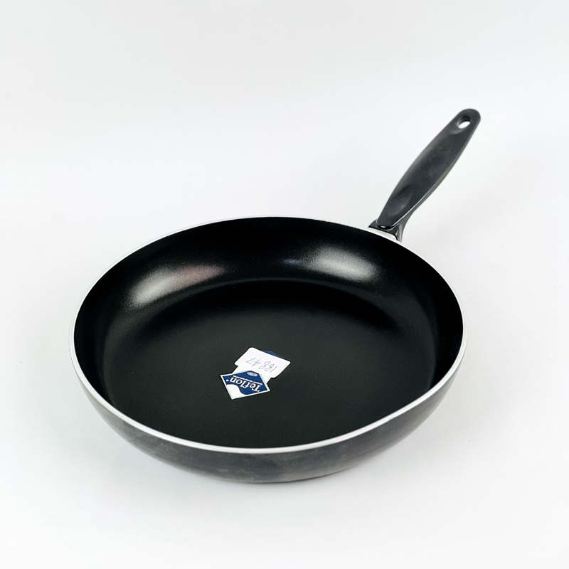 طاسة تيفلون بغطاء زجاجي بمقبض لسهولة الحمل - مقاس 28 سم