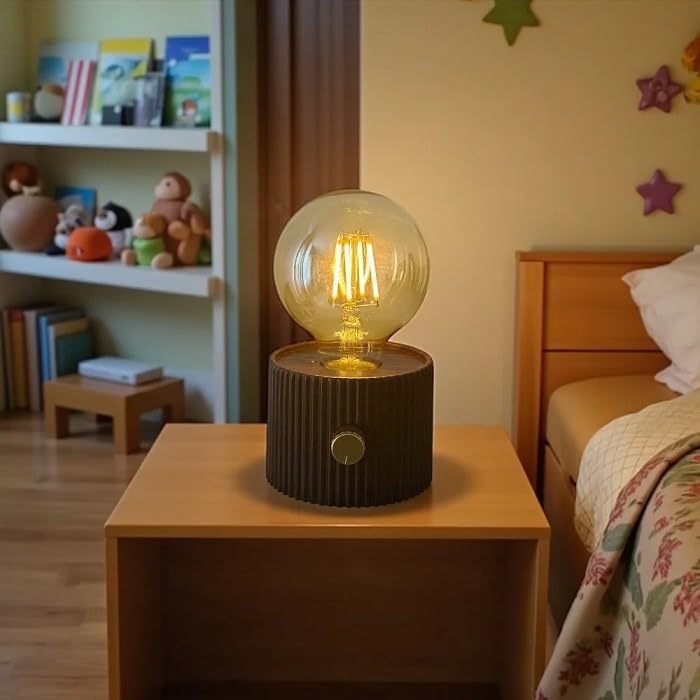 مصباح مكتب على شكل لمبة بإضاءة ليد مع وصلة يو اس بي