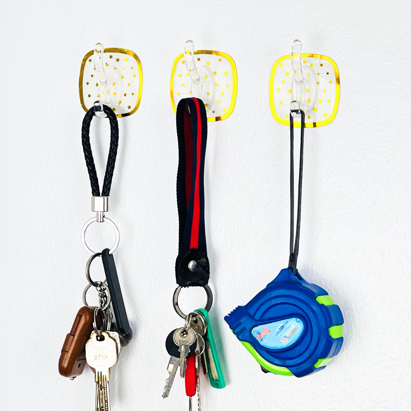 طقم هوك بلاستيك مزين بنجوم جولد للملابس والاكسسوارات9  قطع