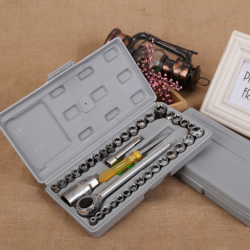 طقم مفاتيح ربط مكون من  40 قطعة  لاصلاح السيارات والدراجات