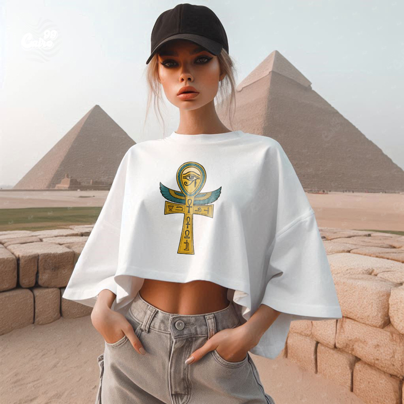 Ankh Aura كروب توب اوفر سايز باللون الابيض