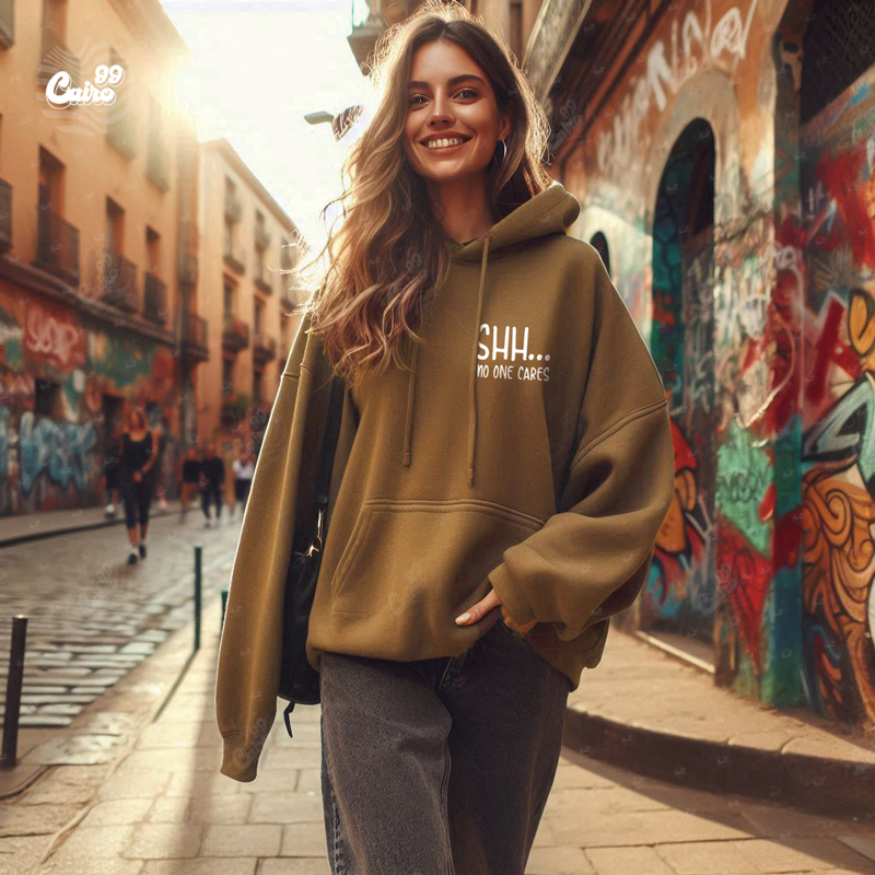 Shh No One Cares هودي اوفر سايز قطن للنساء باللون البني