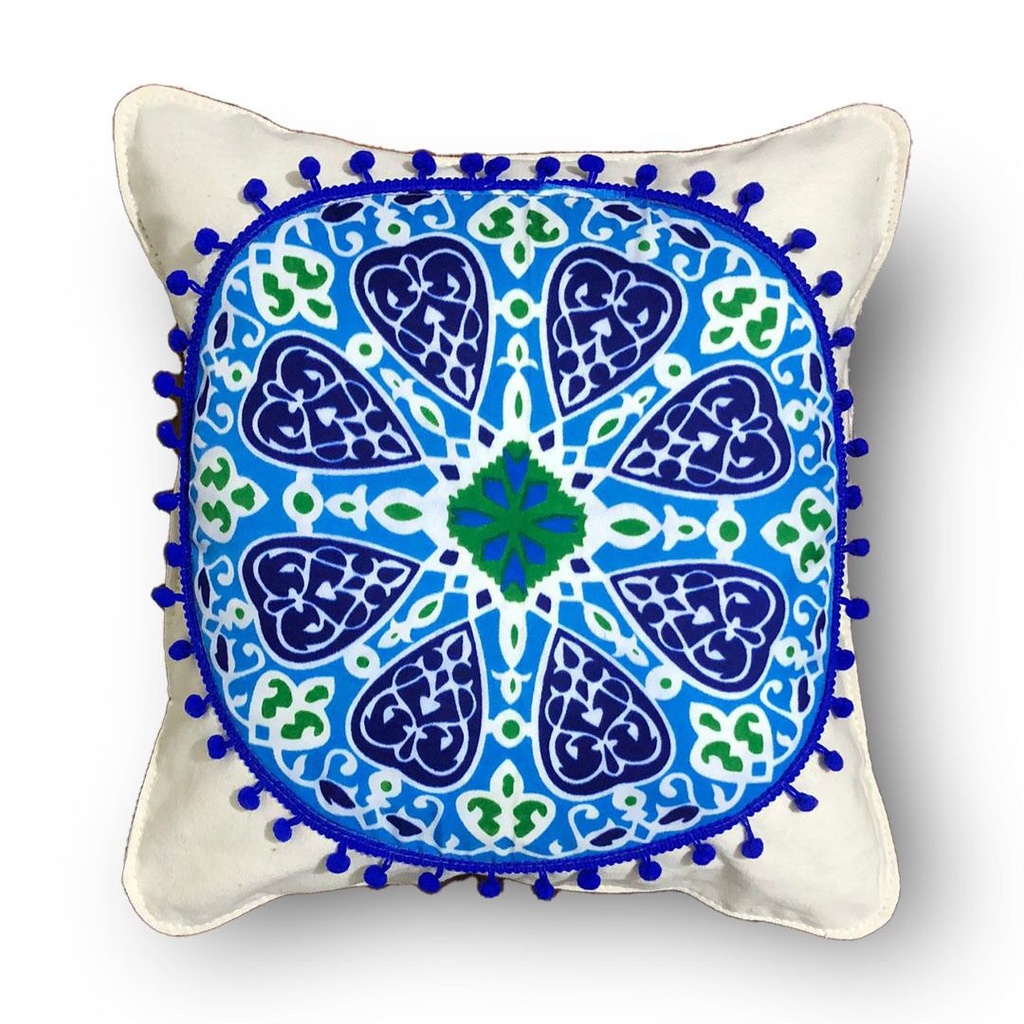 اكياس مخدات كوشن خيامية باللون ازرق لتجديد ديكور البيت