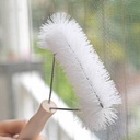 فرشة تنظيف الشيش وسلك الشبابيك والاركان والزوايا من التراب بيد بلاستيك