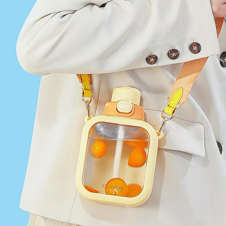 Kids Square Shape Flask with Straw &amp; Strap for Easy Holding 700 ml
