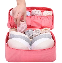 شنطة ومنظم ملابس داخلية وتربروف للسفر