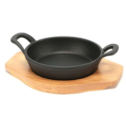 [HH00009964] طاسة حديد زهر بيد وقاعدة خشبية لتسوية وتقديم الطعام علي السفرة وقت العزومات بشكل شيك